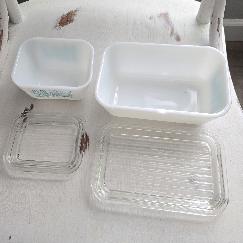 Pyrex Amish Butterprint - Picture 2 of 2